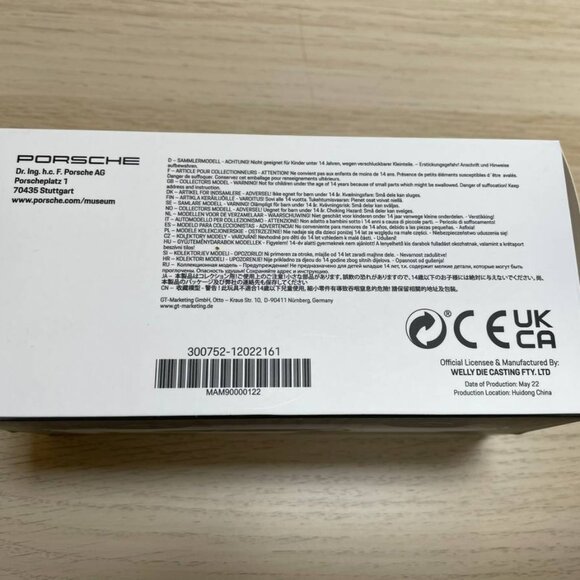 Porsche 911 Carrera RS 2.7 Limited Edition New Collectors Model 1:43 Collectable - Picture 6 of 15